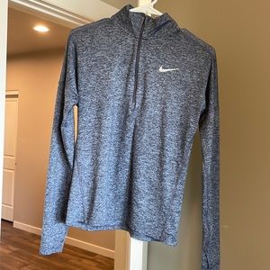 Loose fitting women’s quarter zip